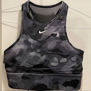 Nike Women’s Camo Medium Support Sports Bra